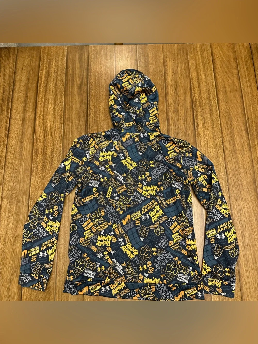 Under Armour Boys All Over Print Graffiti Logo Pullover Hoodie Size YLG A249